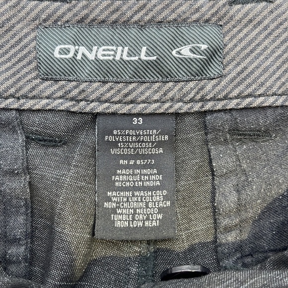O’Neill Shorts Size 33 - Picture 8 of 16